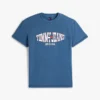 T-shirt Tommy Jeans avec logo drapeau ondulé T-shirt Tommy Jeans avec logo drapeau ondulé