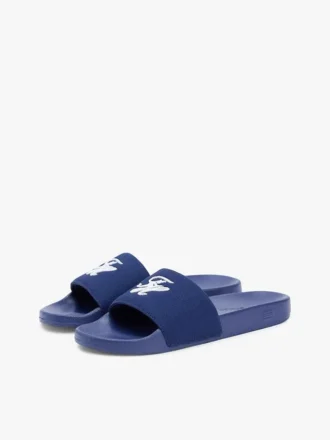 Tongs de piscine avec monogramme brodé