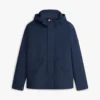Veste à capuche imperméable et compacte
