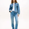 Veste en denim délavé cintrée Veste en denim délavé cintrée