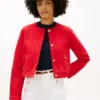 Veste en denim pour femme à boutons dorés Veste en denim pour femme à boutons dorés